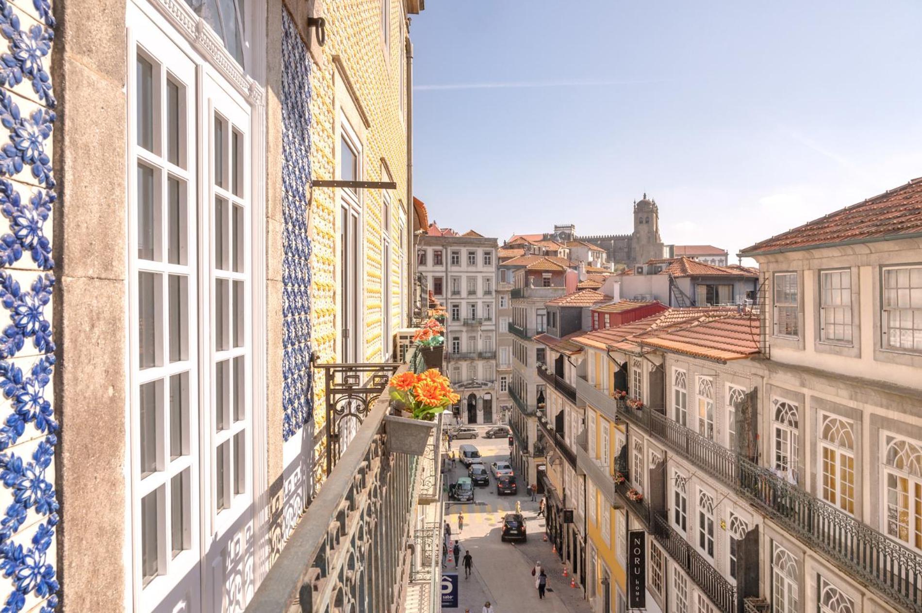 Historical Penthouse At Cardosas Block Apartman Porto Kültér fotó
